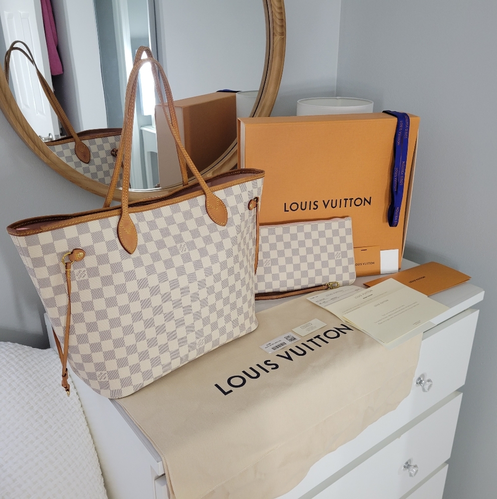 Louis Vuitton Neverfull MM Damier Azur Rose Ballerine